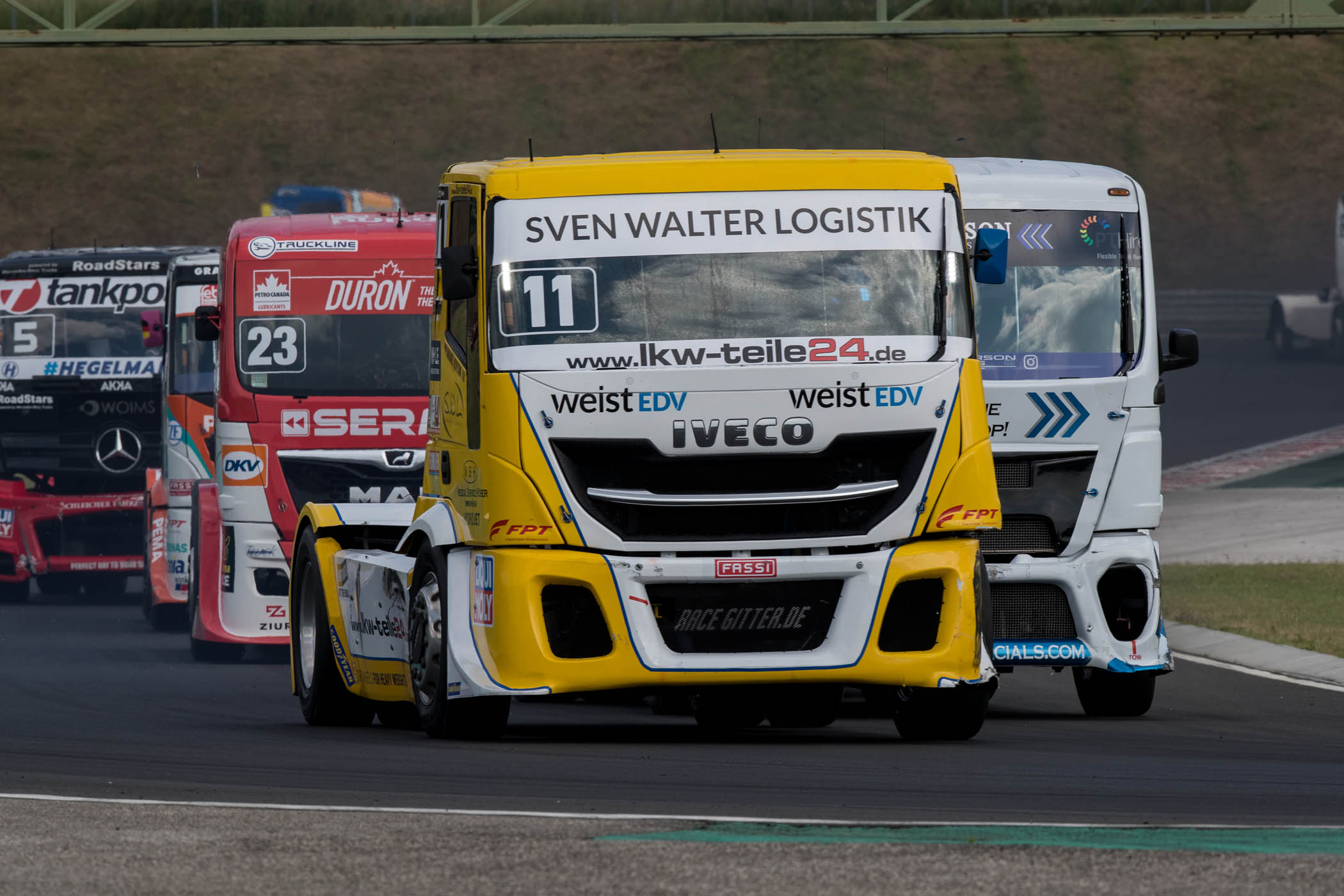 IVECO Renntruck Seitenansicht