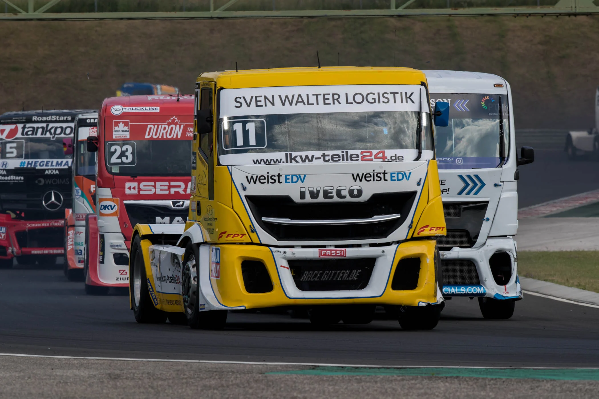 IVECO Renntruck Seitenansicht